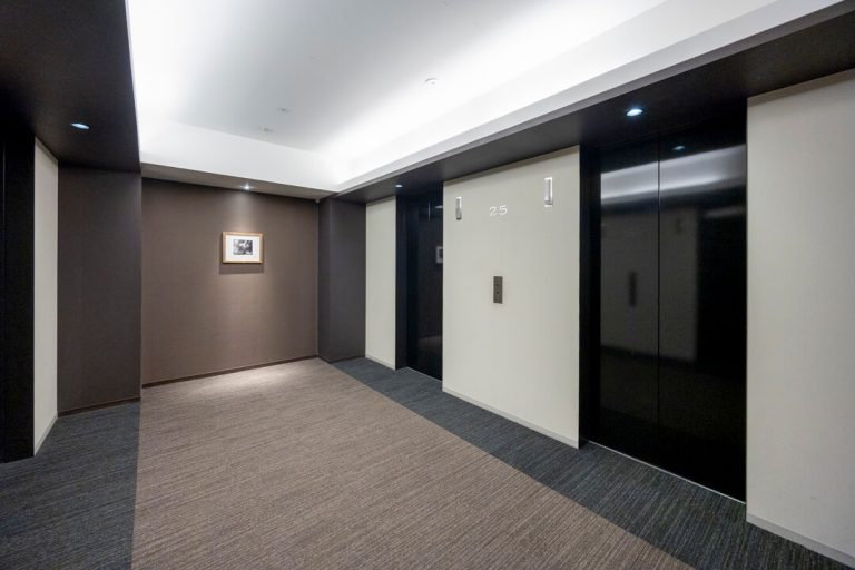 25Fエレベーターホール