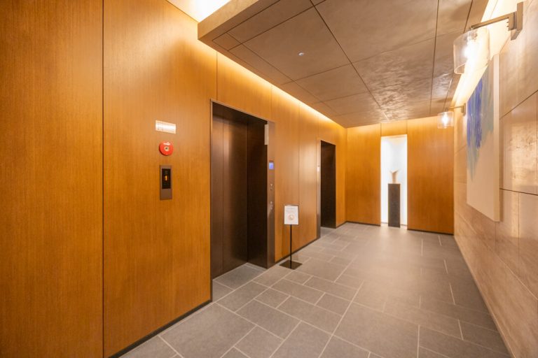 エレベーターホール