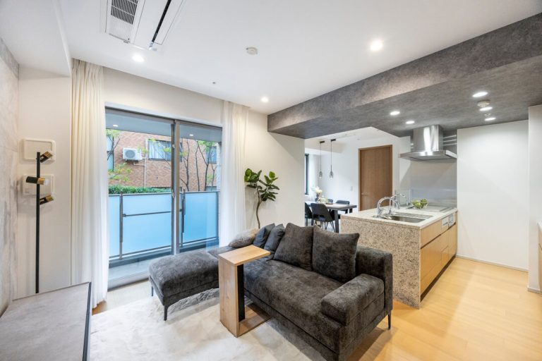 ブランズ麻布狸穴町　都心の便利さと静けさを兼ね備えた、心地よい住まい