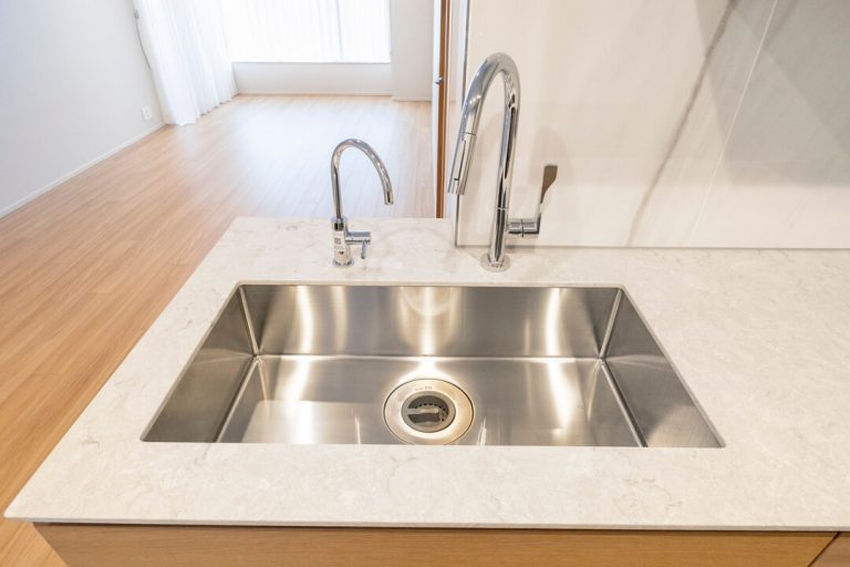 キッチン シンク