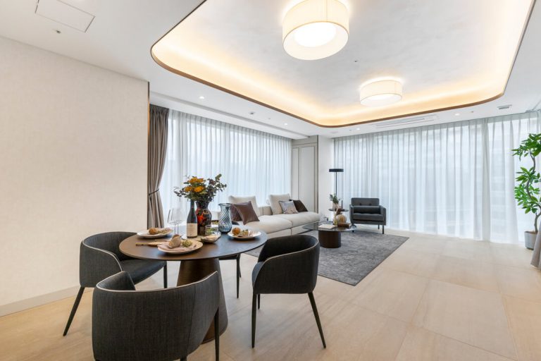 リビングダイニング