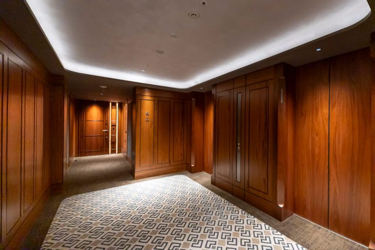 エレベーターホール