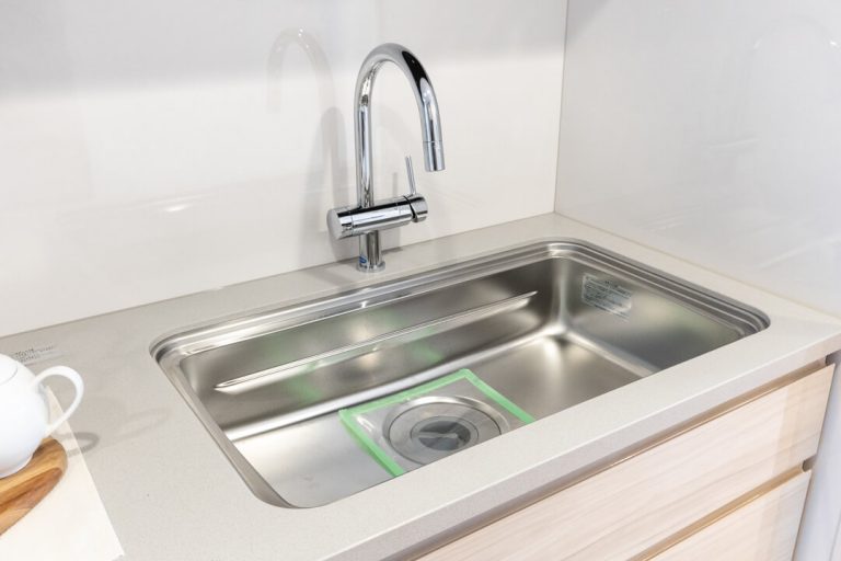 キッチン シンク