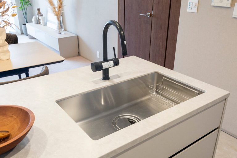 キッチン シンク
