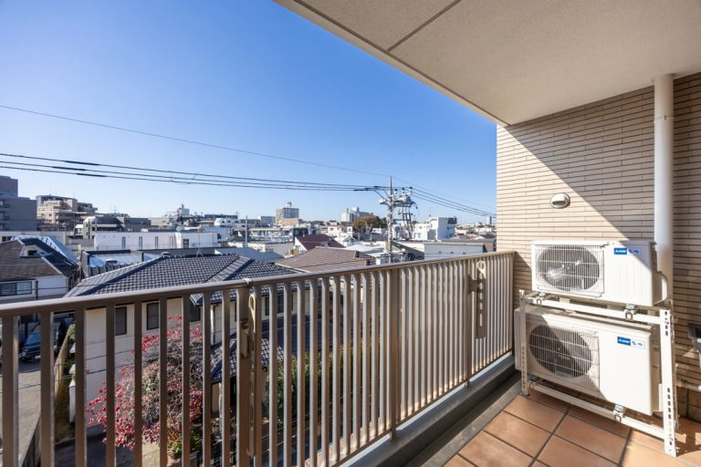 バルコニー（南西側）