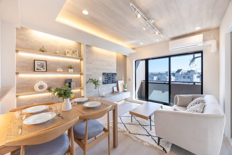 都立大学　全居室窓付き、角部屋3LDK