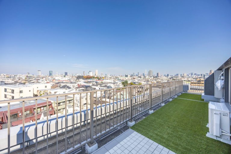 目黒　ルーフバルコニーが叶える、贅沢なひととき