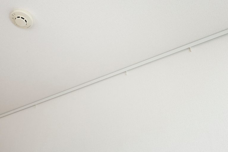 リビングダイニング ピクチャーレール付