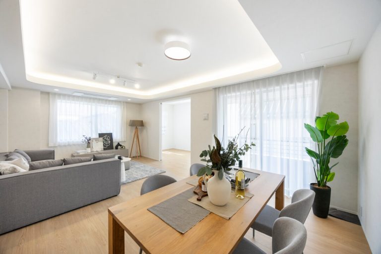 リビングダイニング