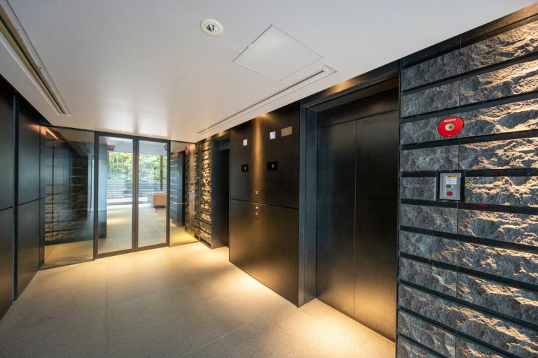 エレベーターホール