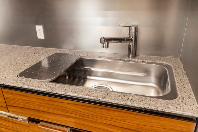 キッチン シンク