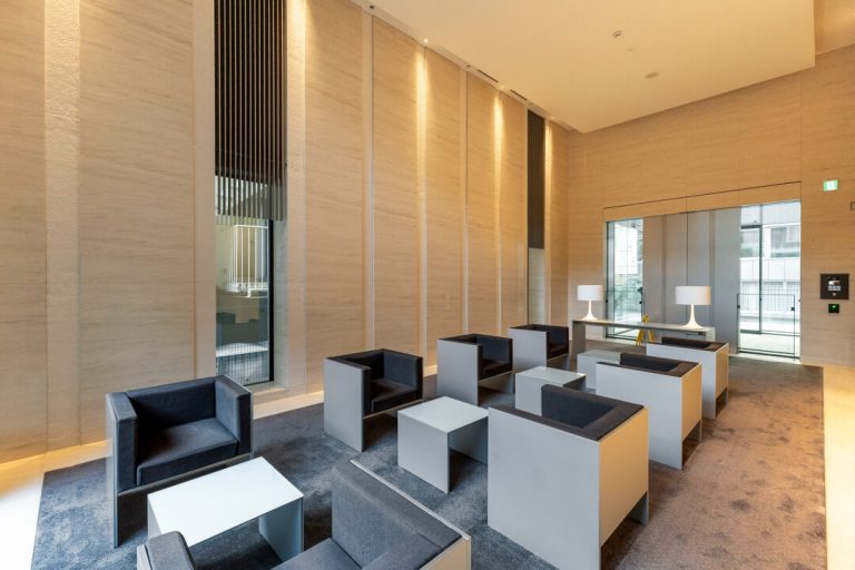 エントランスロビー