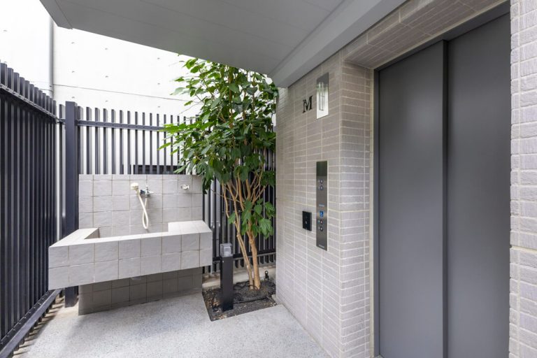 ペット用足洗い場