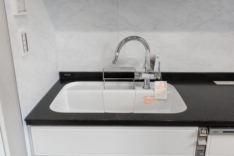 キッチン シンク