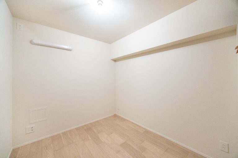 サービスルーム