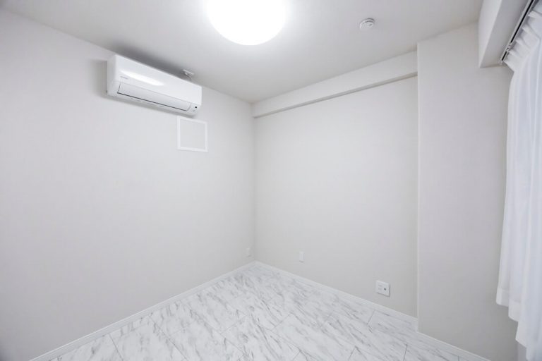 サービスルーム