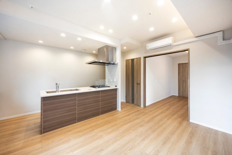 リビングダイニング、洋室