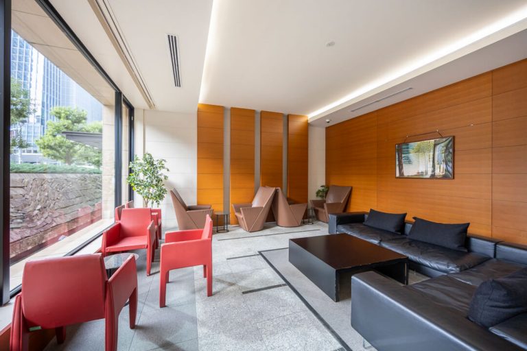 エントランスロビー