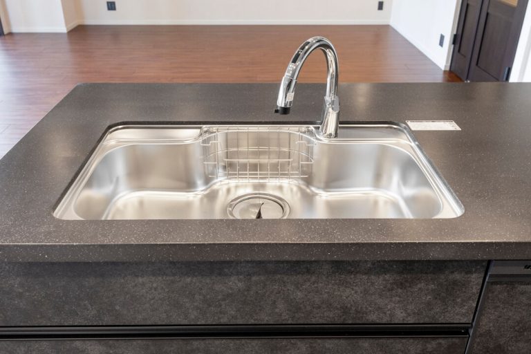 キッチン シンク