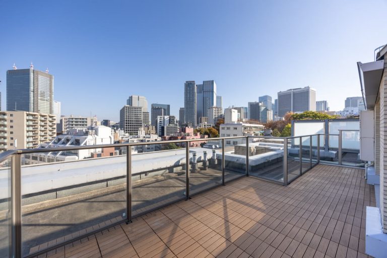 ミッドガーデン赤坂氷川　最上階×ルーフバルコニーが描く上質な日常