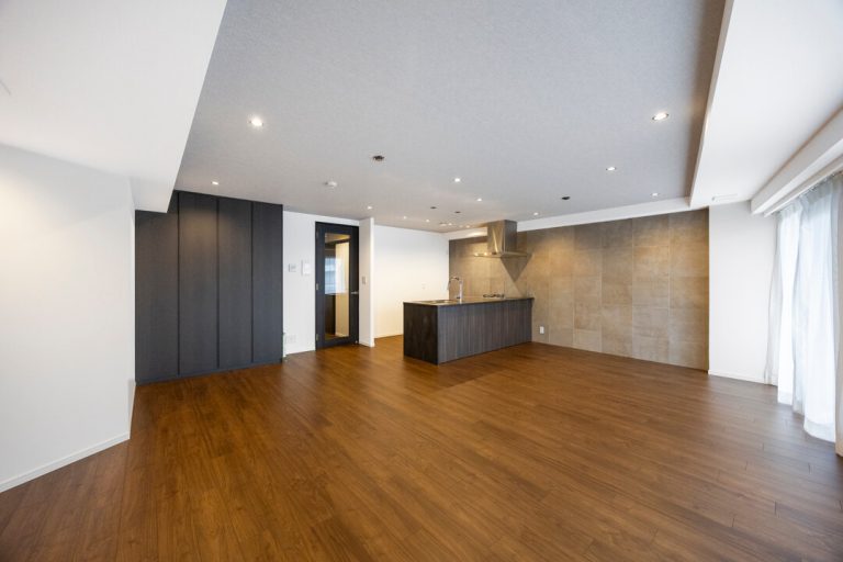 麻布十番　90㎡・ルーフテラス付きの開放感溢れる住まい