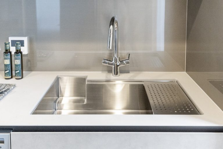 キッチン シンク