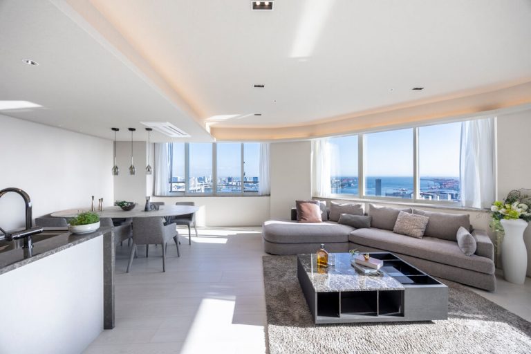 リビングダイニング