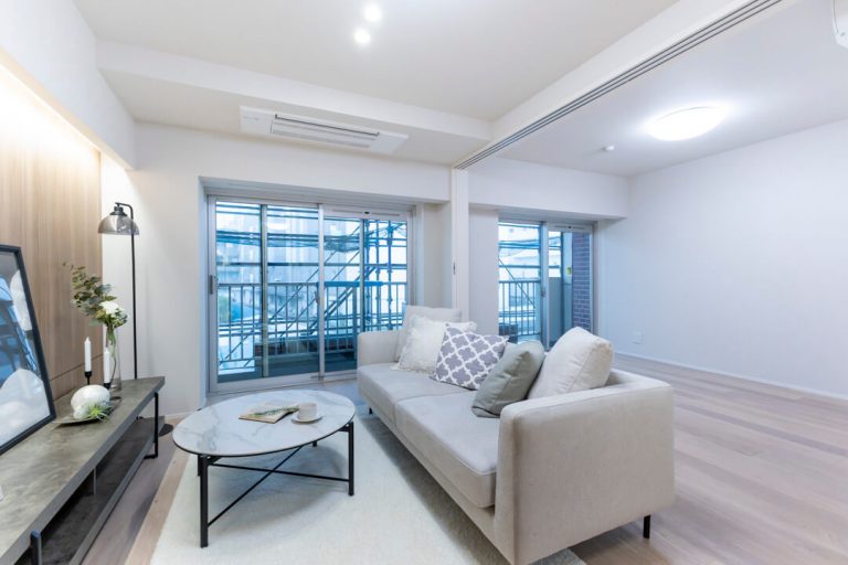 リビングダイニング、洋室