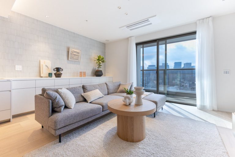 リビングダイニング