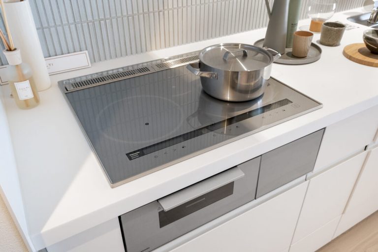 キッチン IHクッキングヒーター