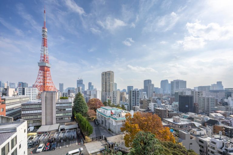 麻布台パークハウス　東京タワーの煌めく光が心をほどく、プレミアムな邸宅