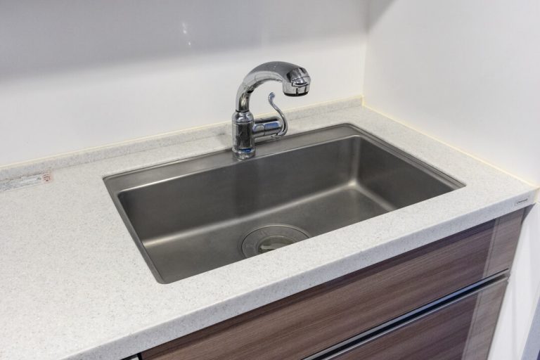 キッチン シンク