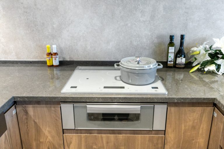 キッチン IHクッキングヒーター