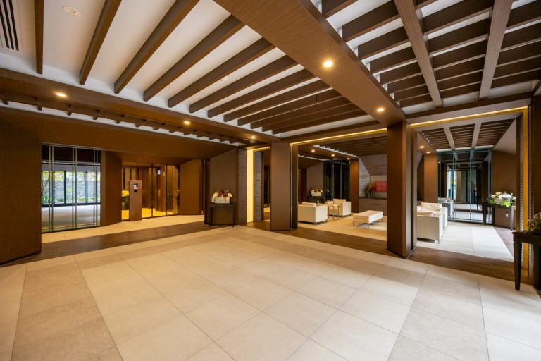 エントランスホール