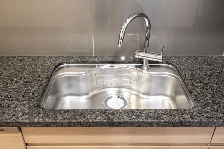 キッチン シンク