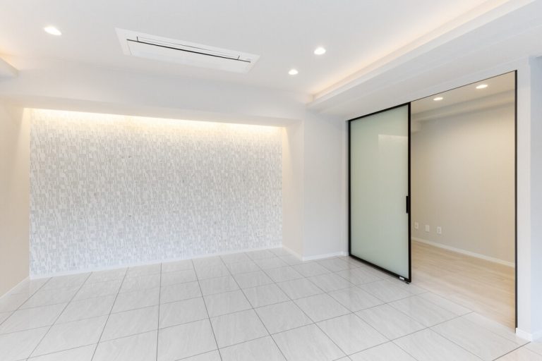 リビングダイニング、洋室2