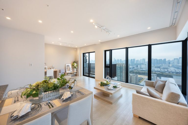 シティタワーズ東京ベイセントラルタワー　空・運河・都市を見晴らす31階2LDK