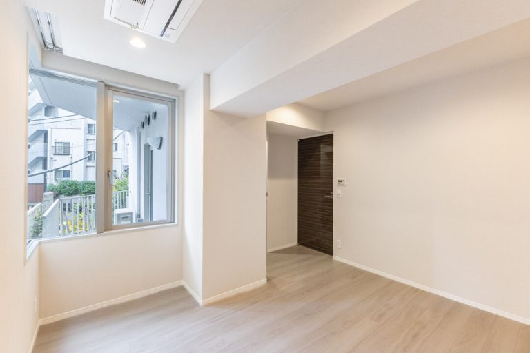 洋室1（約7.7帖）