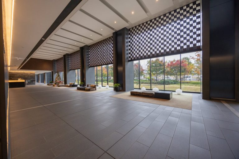 エントランスホール