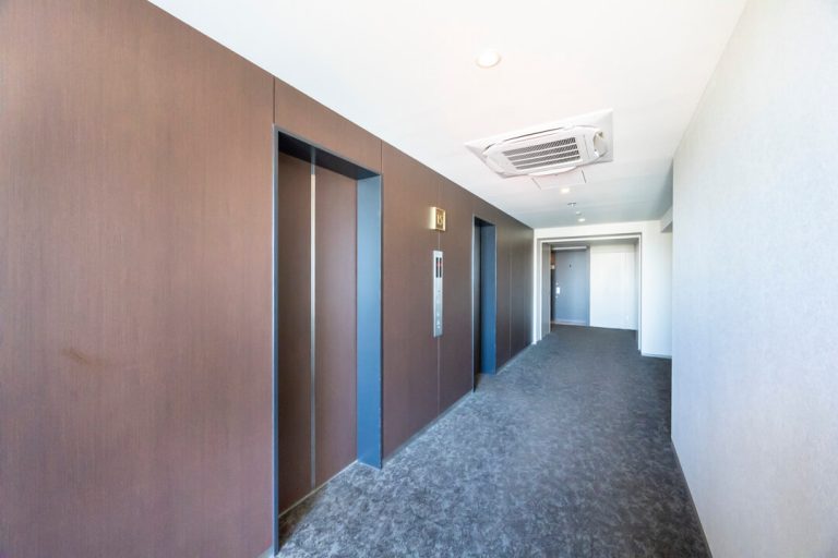 エレベーターホール