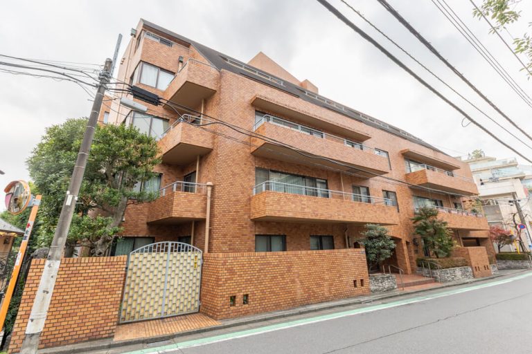 青山一丁目　最上階角部屋×115㎡が叶える上質な暮らし