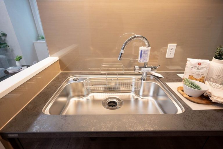 キッチン シンク