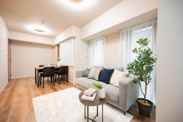 新富町　隅田川の潤いと暮らす、安心と快適の角部屋2LDK