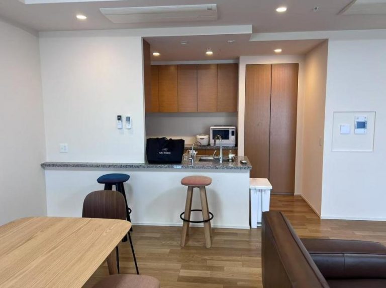 リビングダイニング