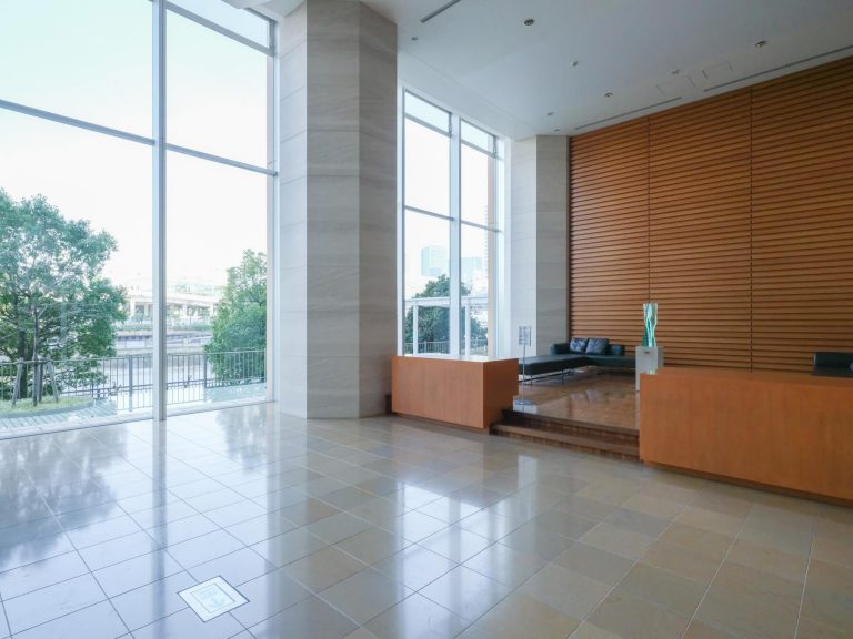 エントランスホール