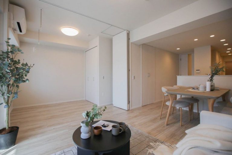 リビングダイニング、洋室2