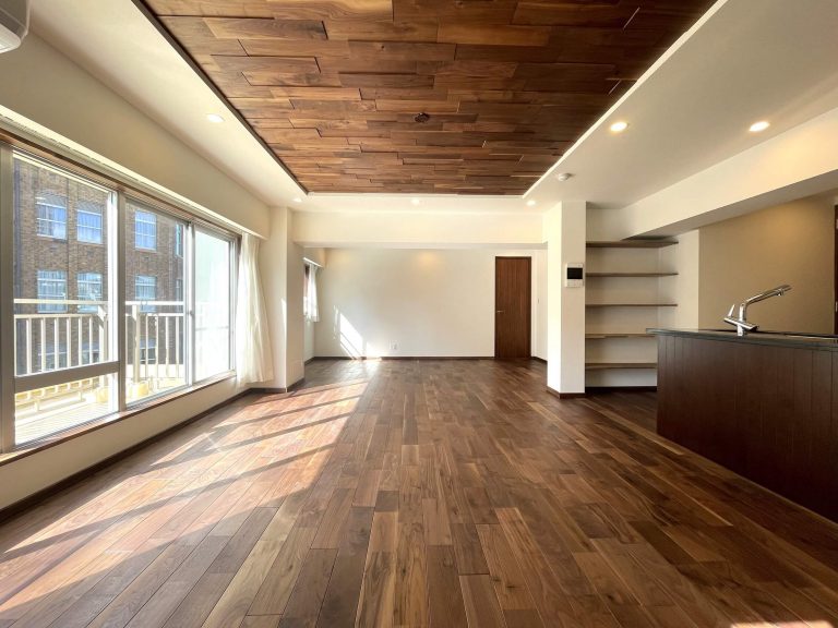 白金台　90㎡超えの最上階・角部屋