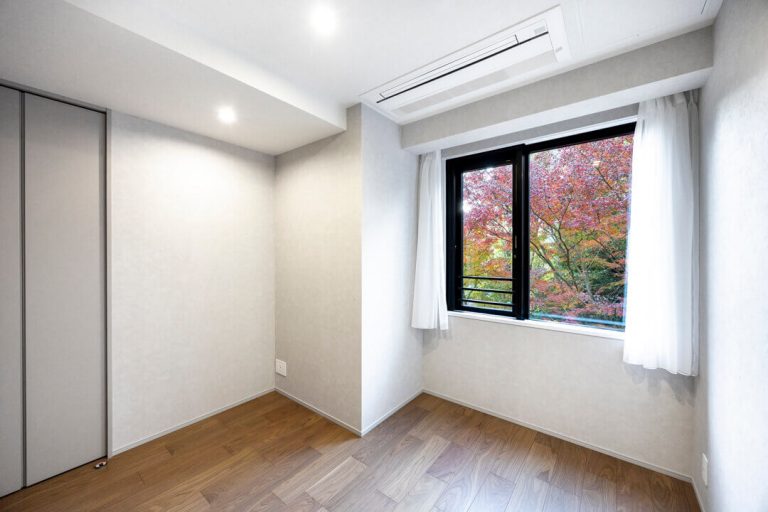 洋室（約4.8帖）