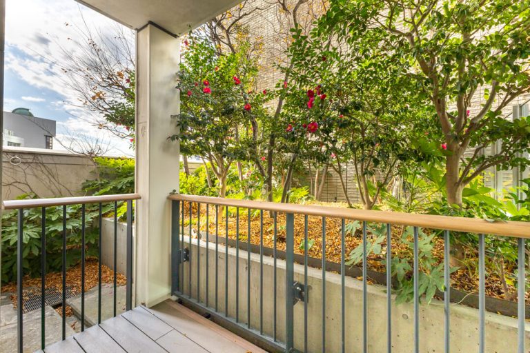 バルコニー（西側）