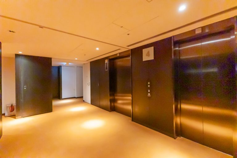4Fエレベーターホール